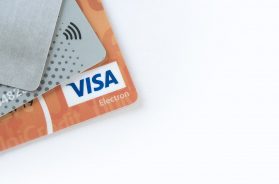 Néobanques Avantages inconvénients